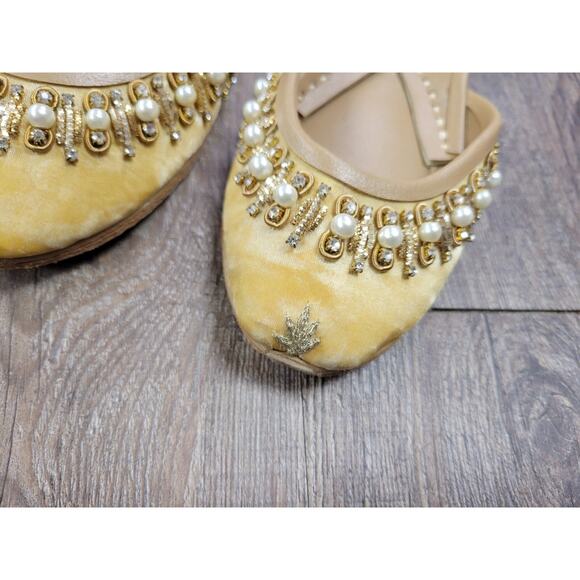 Soma Hand Artisan Made Leather Beaded Velour Pakistan Shoes 6 Flats Red Yellow - Picture 5 of 13